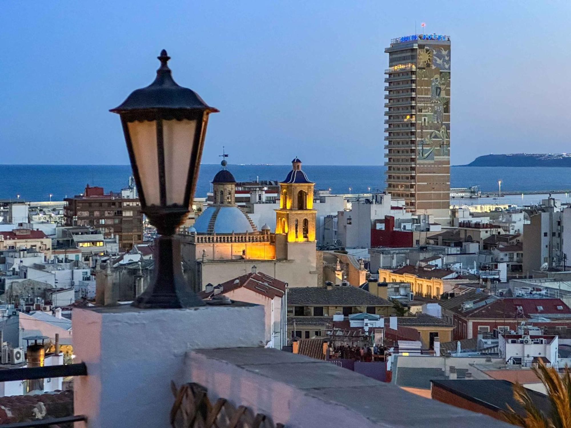 Casa Moll. Tradicion Y Bonitas Vistas De Alicante Exteriör bild